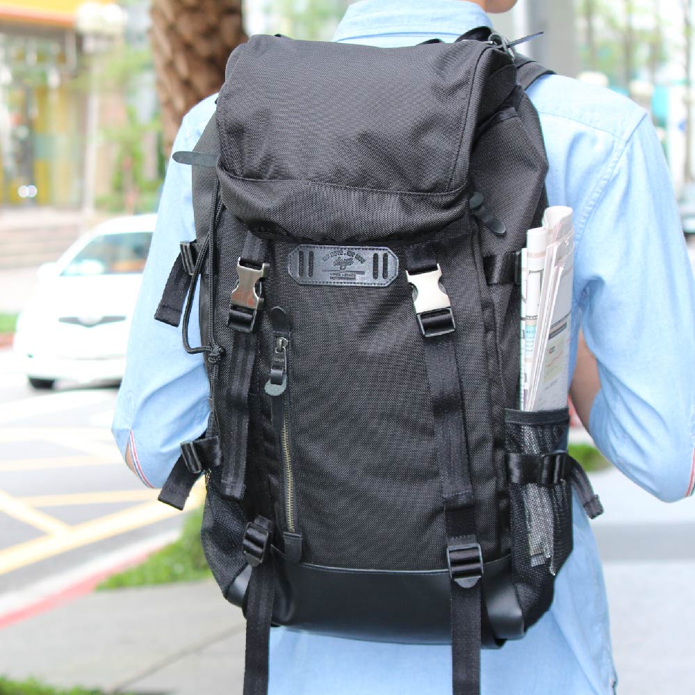 deya Bristol Backpack - Black