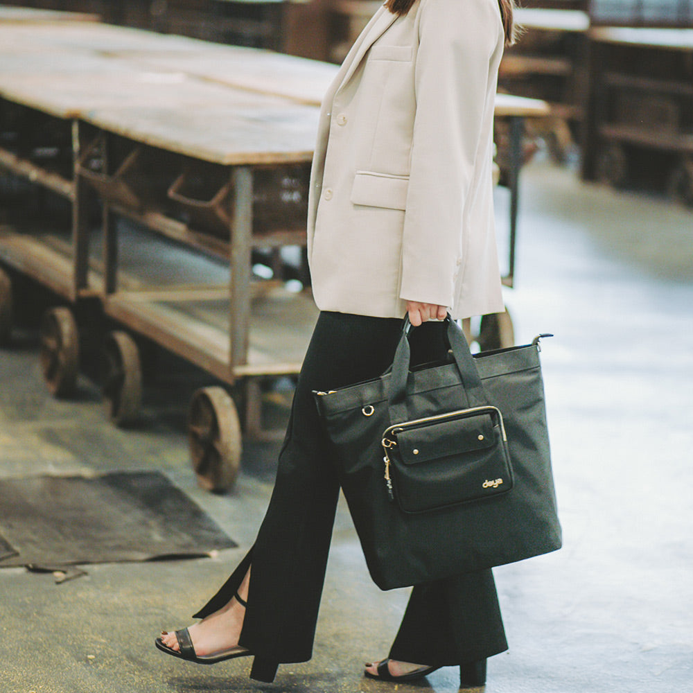 deya chic Classic - Large Tote Three-Purpose Bag (L)