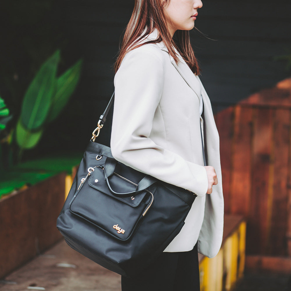 deya chic Classic - Large Tote Three-Purpose Bag (M)